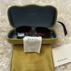 Gucci | Accessories | Gucci Aviator Sunglasses With Green  display picture 3